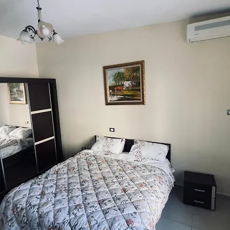Sheshi Wilson Apartamnet * Тирана