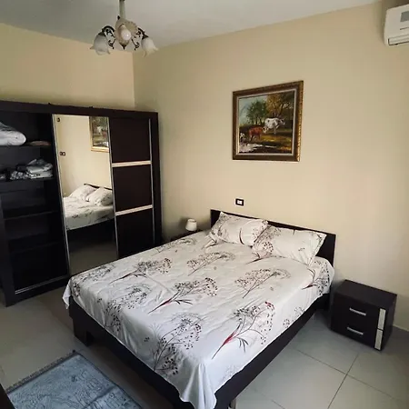 Sheshi Wilson Apartamnet * Tirana